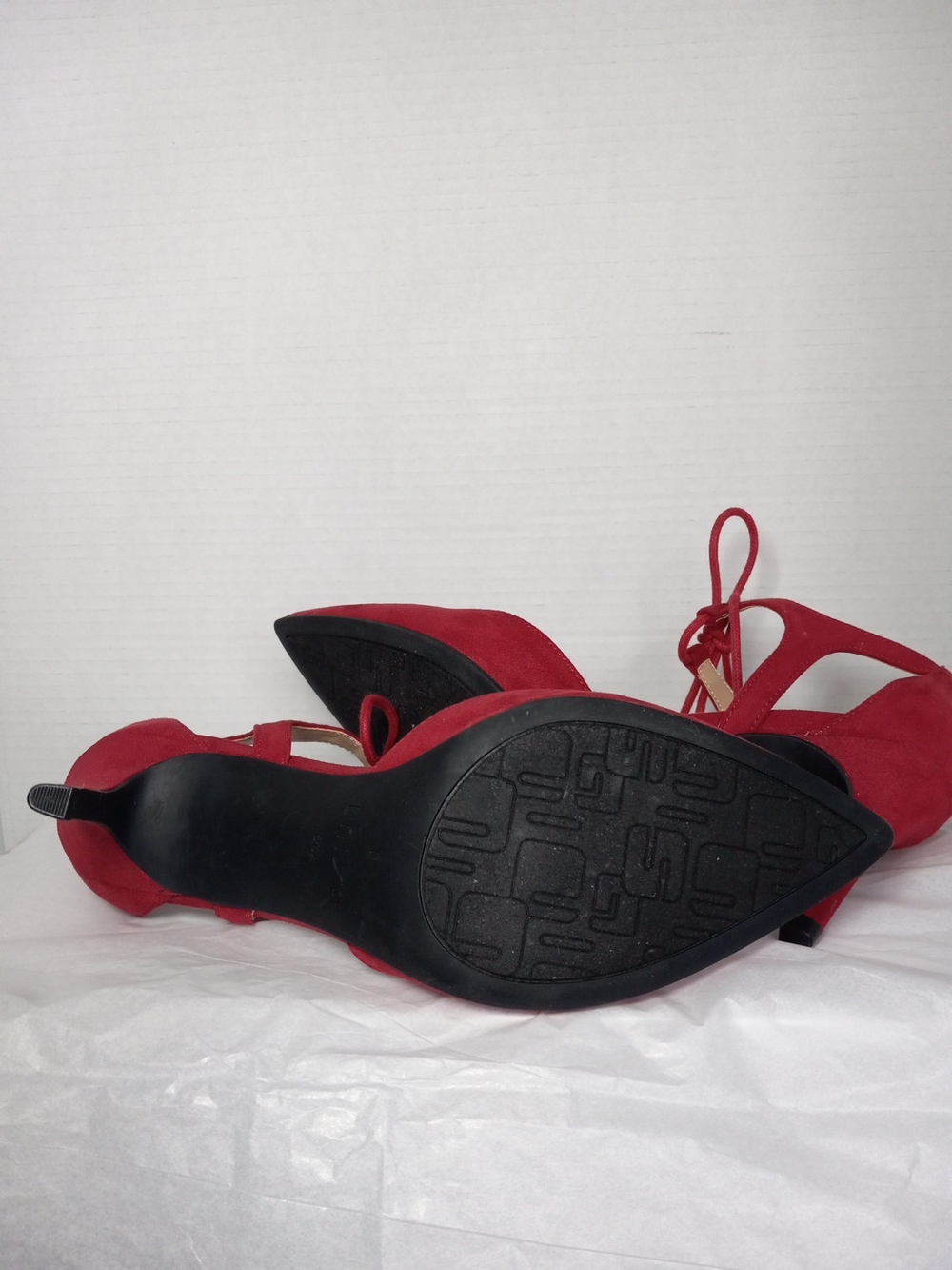 Unisa Red Faux Suede Pointed-Toe Tie Ankle Heels - Women Size 8 - Picture 8 of 10